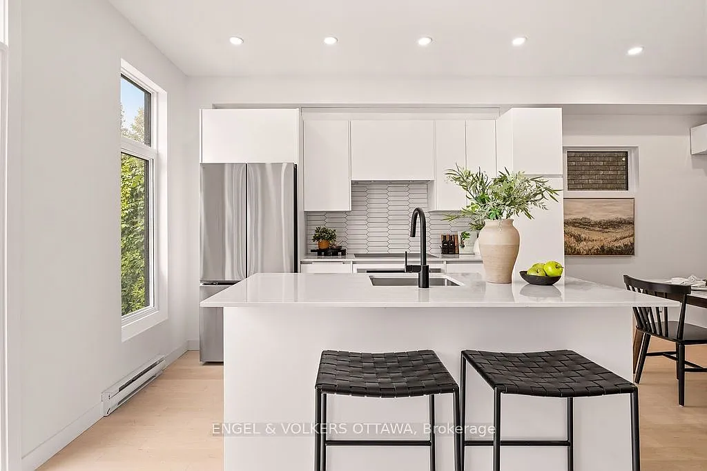 47 B Fairmont Ave — Photo 3