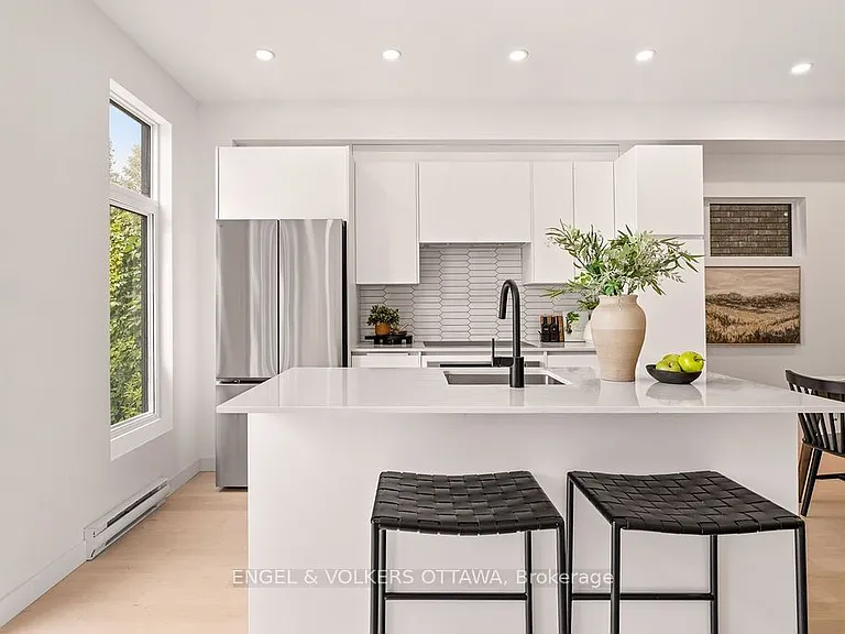 47 B Fairmont Ave #A — Photo 3