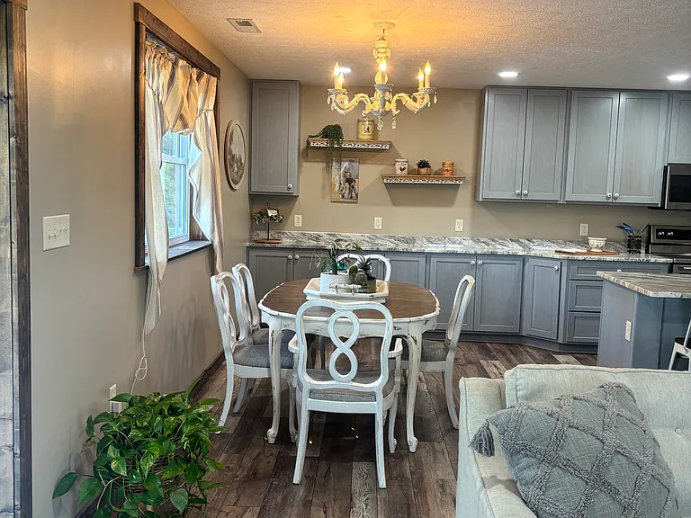 20516 London Rd — Photo 6