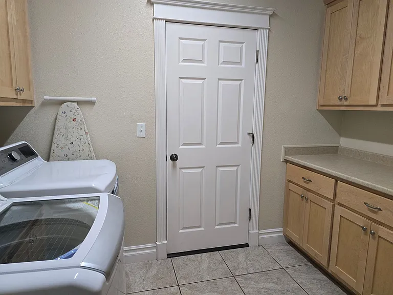 105 Sterling Oaks Dr — Photo 17