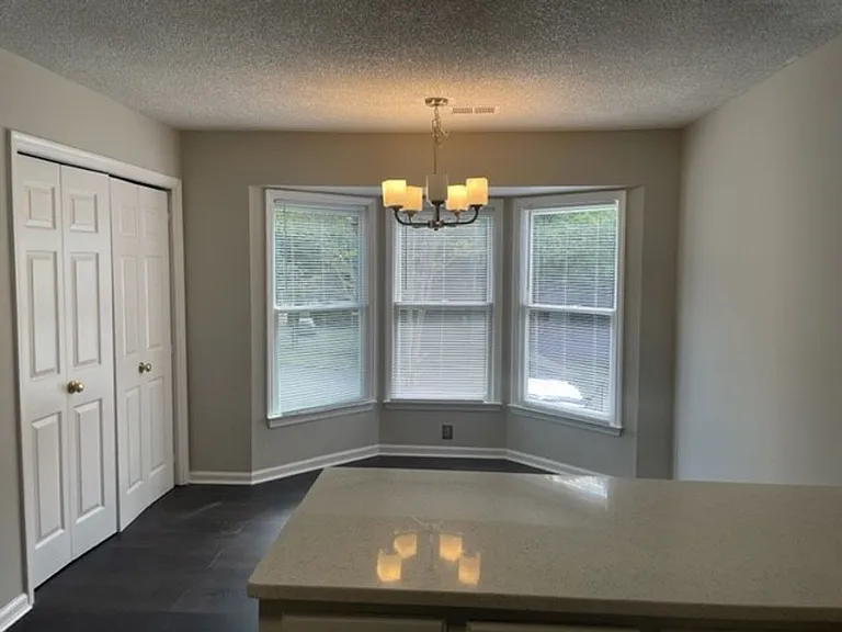 2128 Montreat Dr — Photo 10