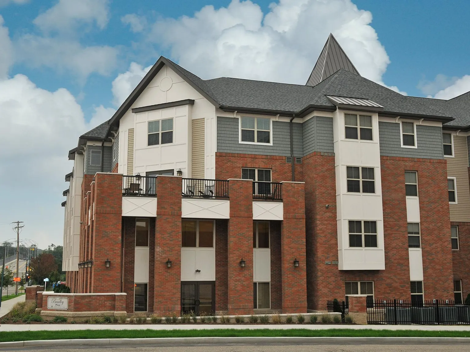 Bradley Place Senior Apartments — Photo 2