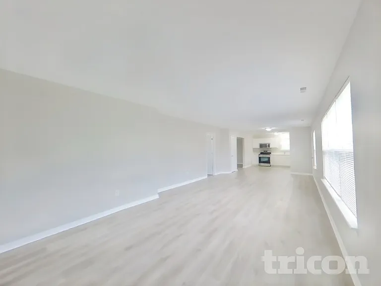 11118 Waterfield Pl — Photo 6