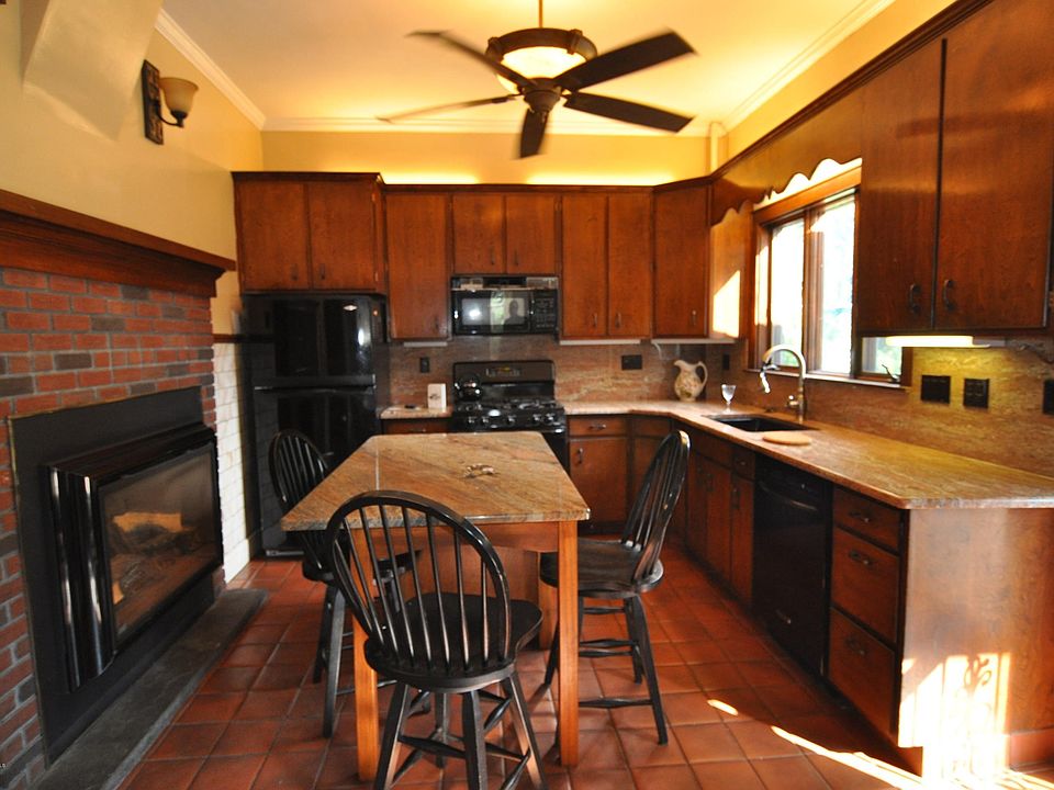 1240 Clay Ave, Dunmore, PA 18510 Zillow