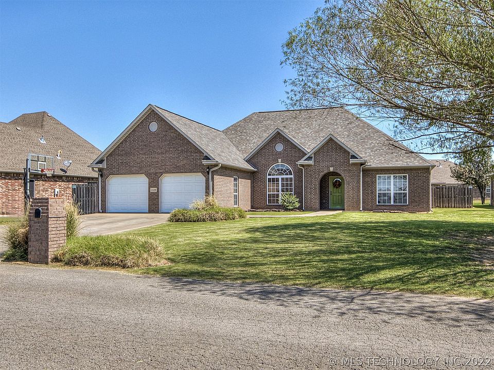 1129 Elizabeth Dr, Checotah, OK 74426 MLS 2231890 Zillow