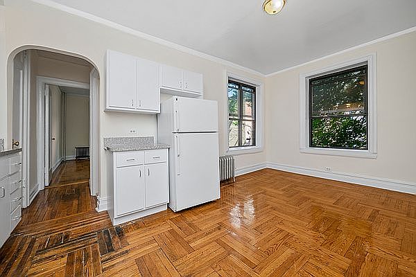 1st image of 20 Laurel Hill Ter APT 6K