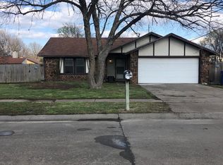 1607 N 19th Pl, Broken Arrow, OK 74012