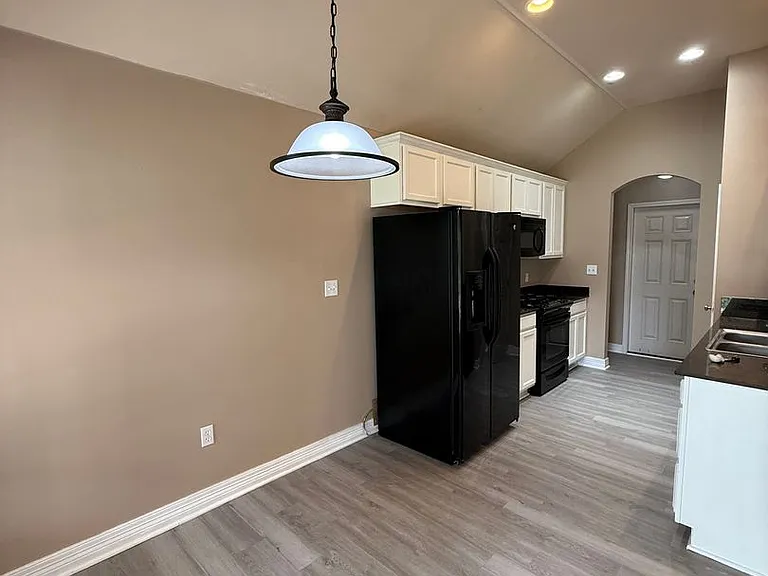 3283 Grand Lake Dr — Photo 5