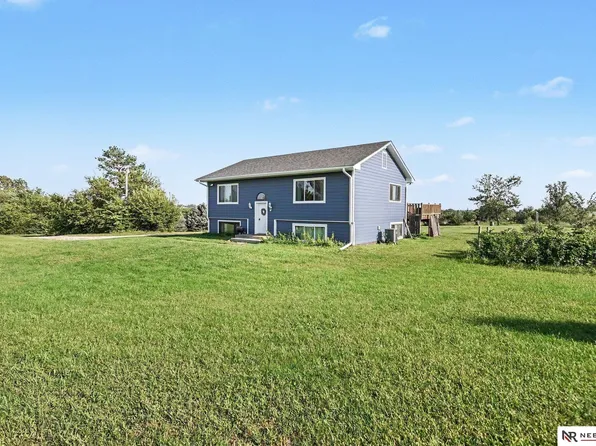 3801 Mill Rd, Davey, NE 68336