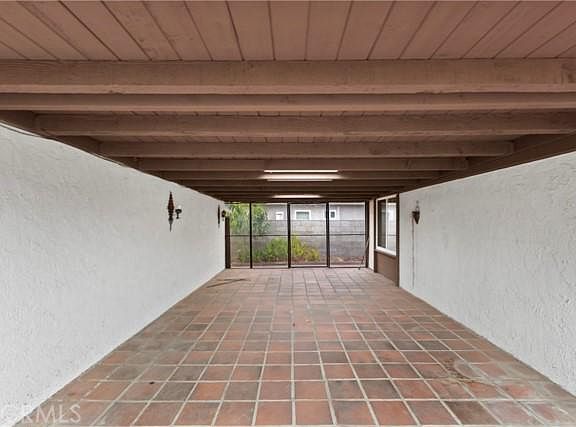 4th image of 731 Honeywood Ln
