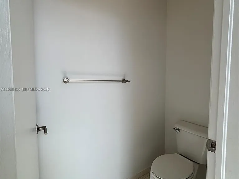 4931 N Harbor Isles Dr #203 — Photo 24