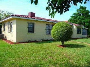 3250 SW 27th St, Miami, FL 33133