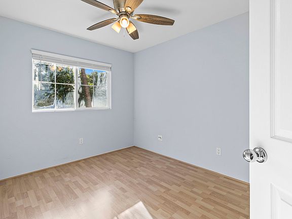 3rd image of 91-1141 Kaileolea Dr #13D2