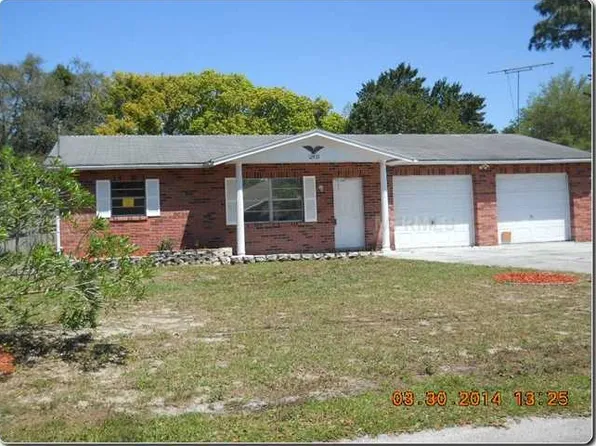 12435 Clear Lake Dr, New Port Richey, FL 34654
