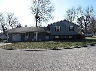 525 E Buena Vista Rd, Evansville, IN