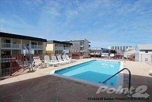 ELEVATED OUTDOOR COMMUNITY POOL
