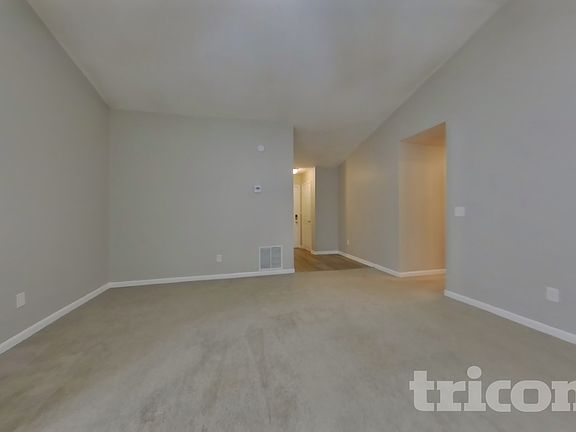 2nd image of 4486 Lindsey Dr