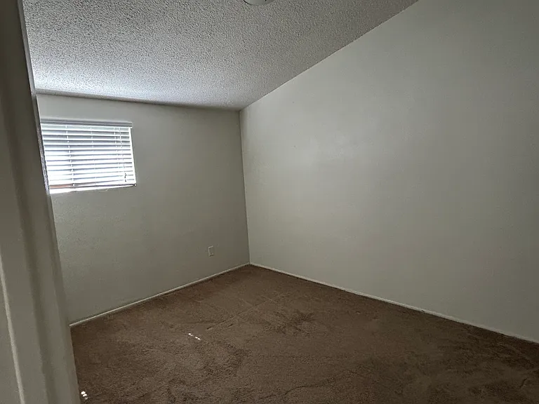 2725 Mobley St — Photo 14