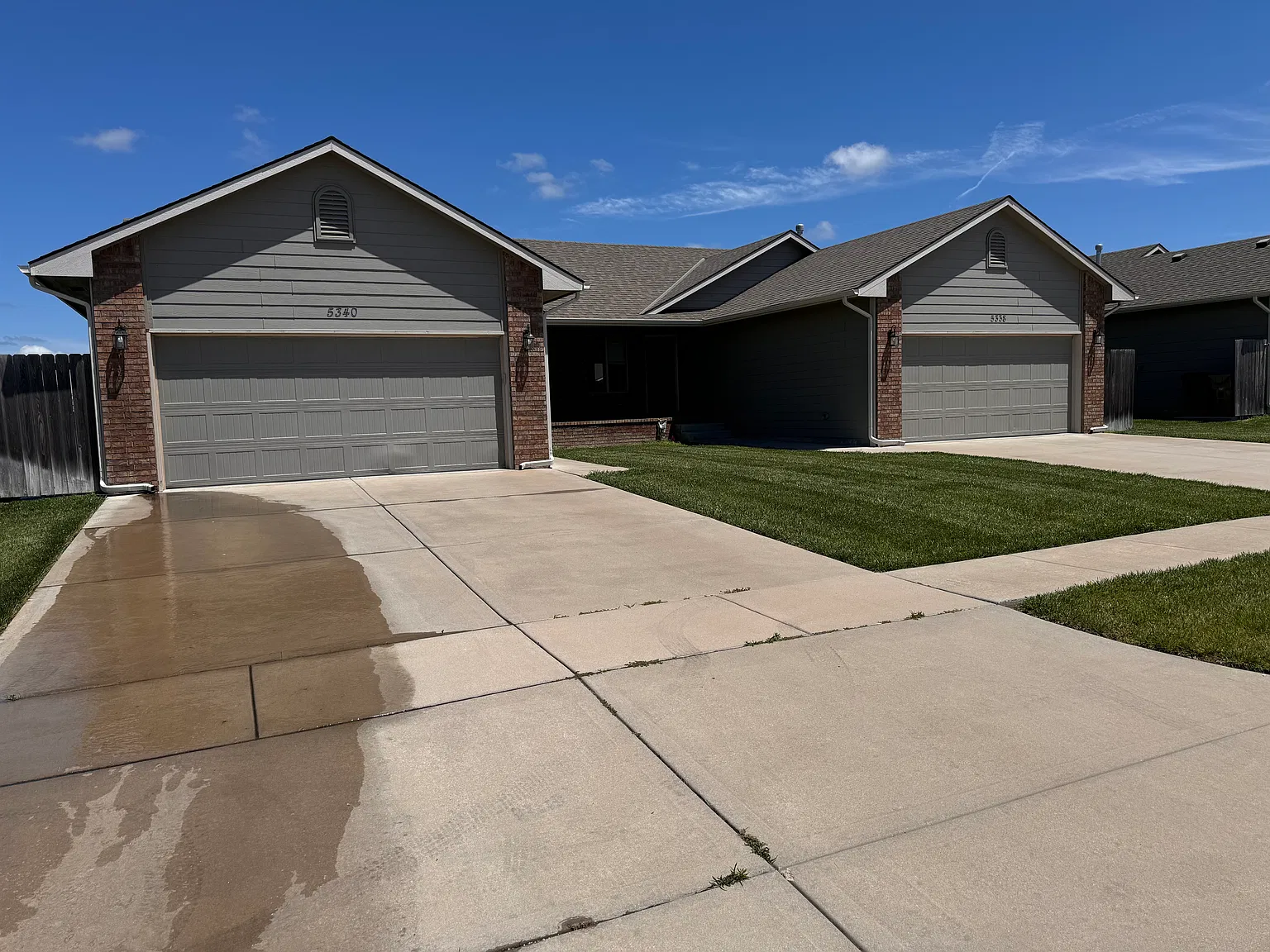 5340 N Cypress St — Photo 2