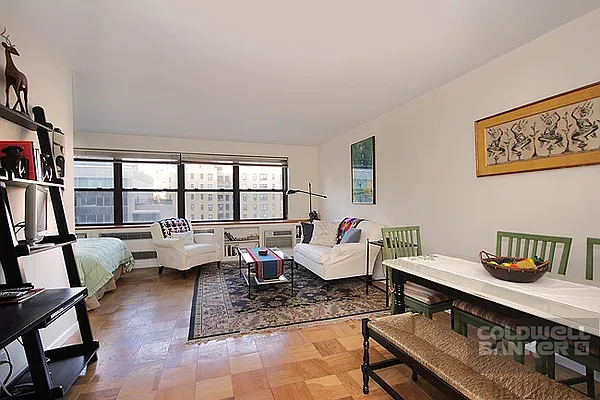 Sold by Bellmarc Realty | media 13