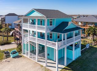 1759 Redfish Ln, Crystal Beach, TX 77650