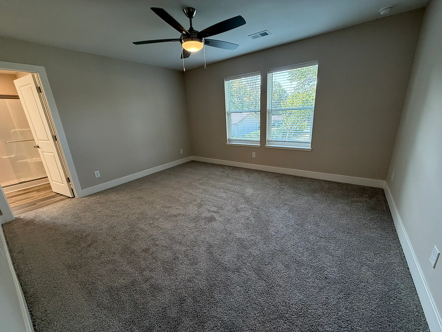 8522/8524 Kickapoo Street - 8524 — Photo 4