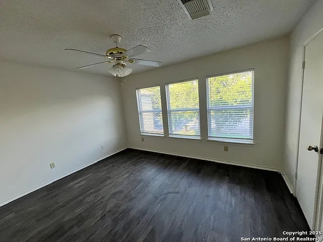 7242 Artisan Ln — Photo 4
