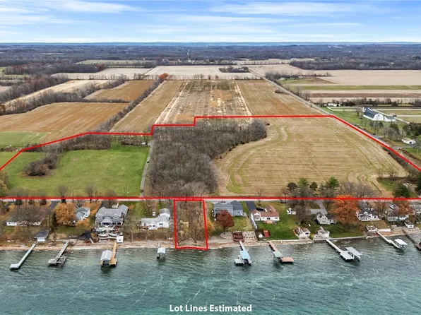 5389 E Lake Rd, Romulus, NY 14541