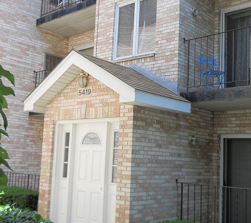 1st image of 5419 N Milwaukee Ave #3A