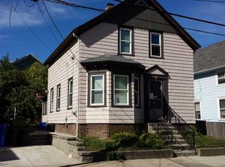 73 Cleveland St, Pawtucket, RI 02860
