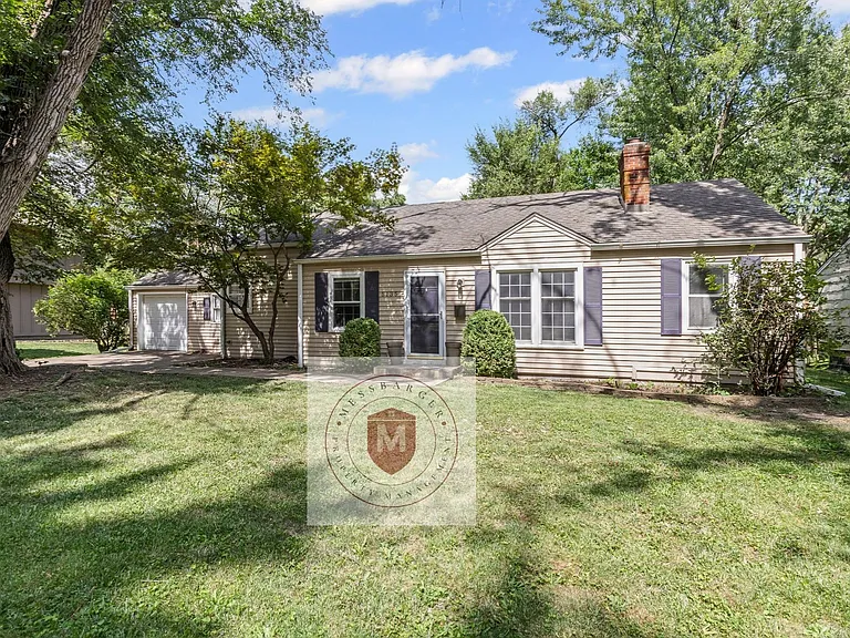 5135 Ash St — Photo 3