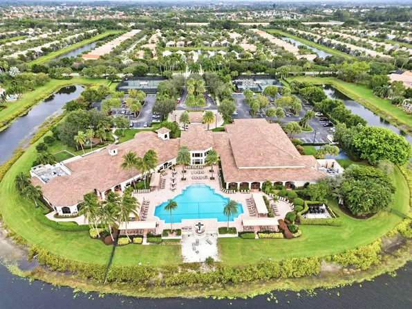 7558 Tarpon Cove Circle, Greenacres, FL 33467