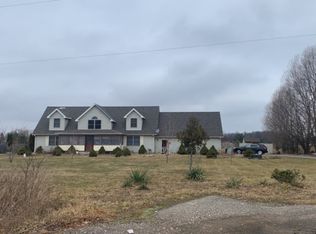 2085 E Alward Rd, Dewitt, MI 48820