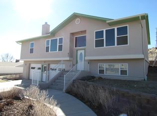 821 Saguaro St, Bloomfield, NM 87413