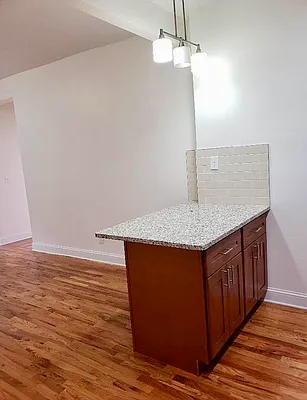 Rented by Smart NY Realty LLC | media 14