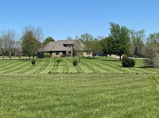 1212 E 2142nd Rd, Eudora, KS 66025