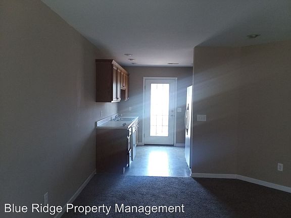 4th image of 1301 Kensington Pl