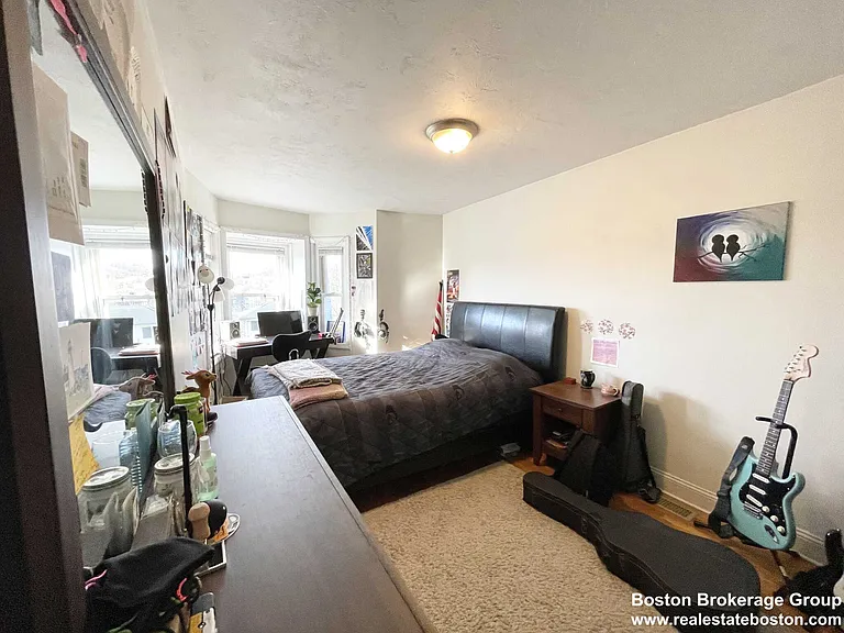 Marcella St — Photo 10
