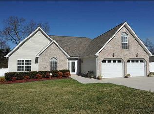 8639 Bluegrass Ln, Ooltewah, TN 37363