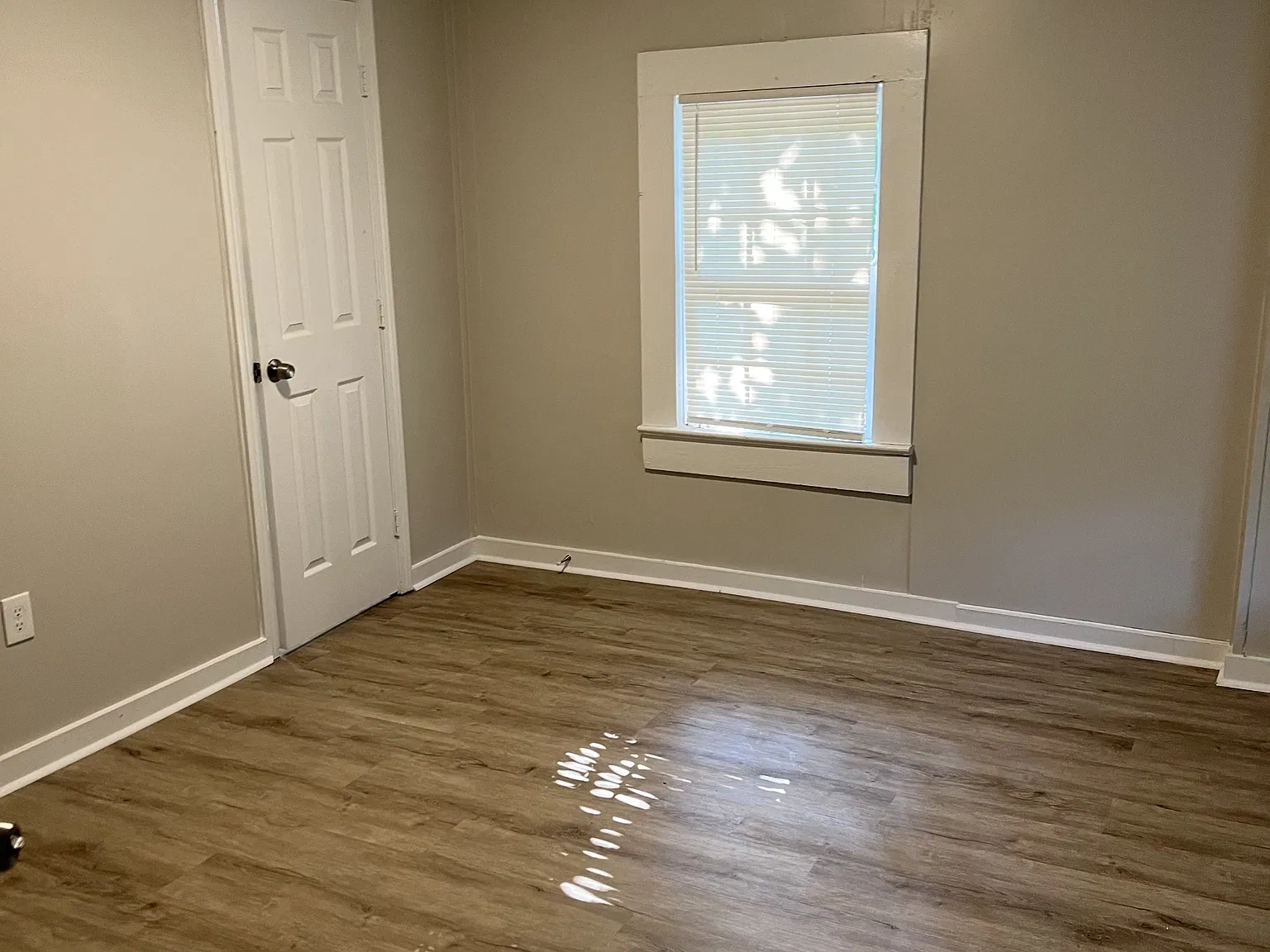 199 Dix Street - 1 — Photo 2