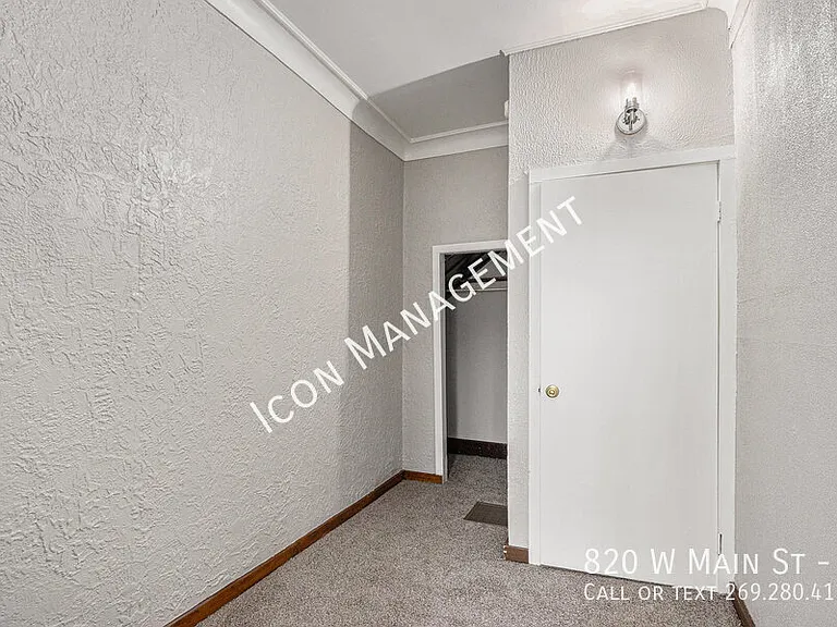 820 W Main St #1 — Photo 8
