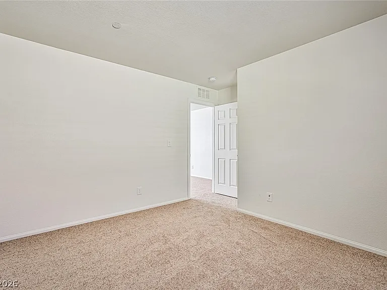 166 Fulgora St — Photo 13