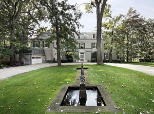 40 Indian Hill Rd, Winnetka, IL 60093