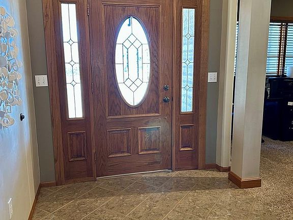 3rd image of 1715 Allegheny Cir