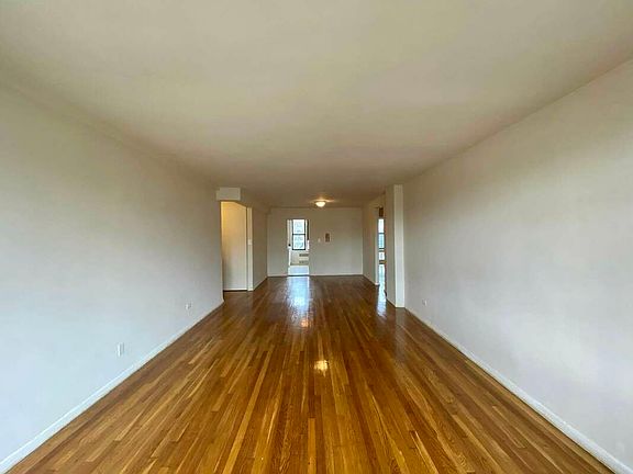 5th image of 8635 21st Ave #4K