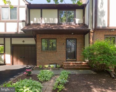 8 Beckett Ct, Ewing, NJ, 08628