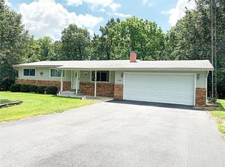2080 S Lake Dr, Vandalia, IL 62471