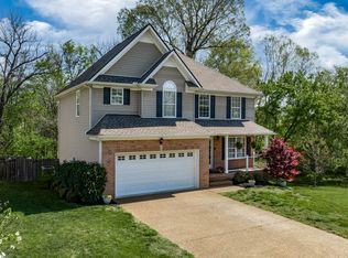 2102 Burgess Ln, Spring Hill, TN 37174