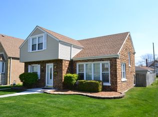 10219 S Spaulding Ave, Evergreen Park, IL 60805