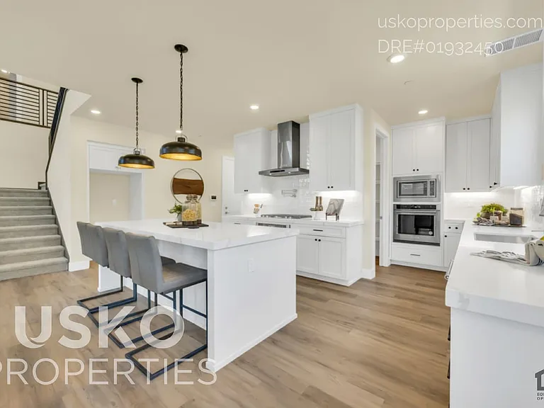 7095 Soleil Way — Photo 17